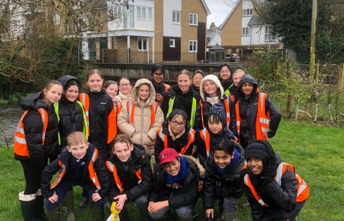 Year 6 enjoy the opportunity to carry out geographical and geological research on field visit